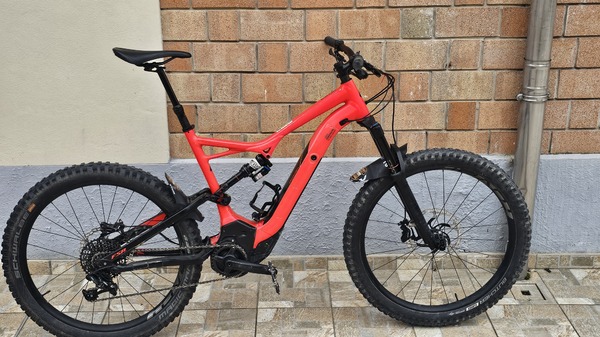 Specialized - FSR TURBO LEVO 