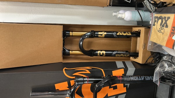 Fox Racing Shox - 
