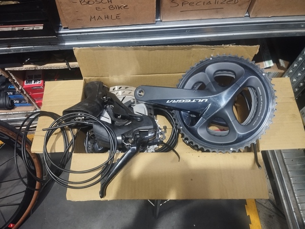 Shimano - Ultegra 2 x 11 disc