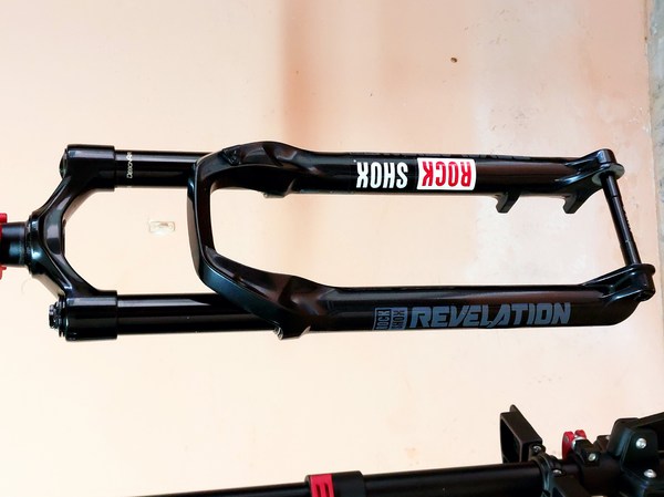 Rockshox - REVELATION RC2 2.1 130