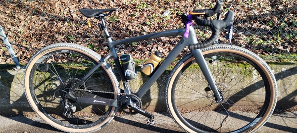 altra - MEGAMO WEST 10