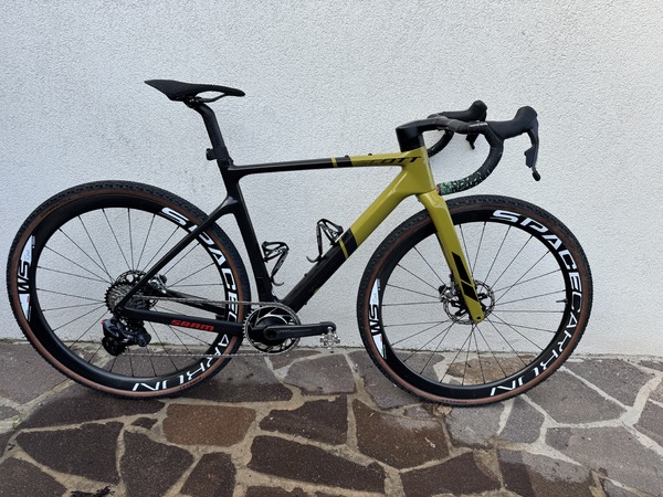 Scott - Scott Addict Gravel Tuned 