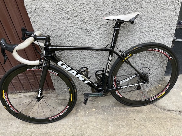 Giant - TCR ADVANCE SL