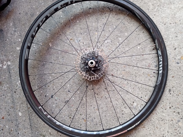 altra - Zeppelin Z 200 Carbon 