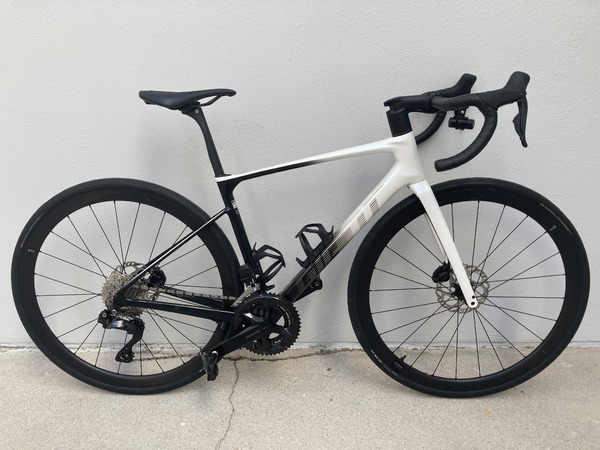 Giant - Defy Advanced Pro