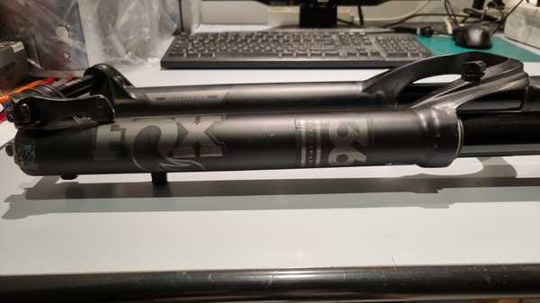 Fox Racing Shox - FLOAT  EVOLUTION 36x160