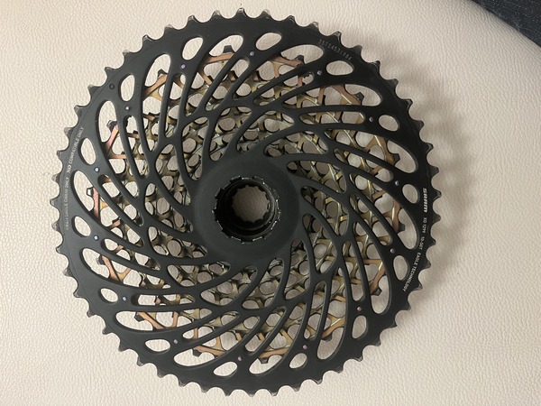 Sram - XG 1299     10-50  eagle   Rainbow 