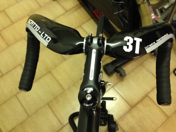 3T - seta