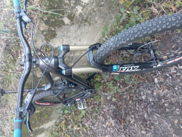 Cube - Stereo HPC carbon pro 29 