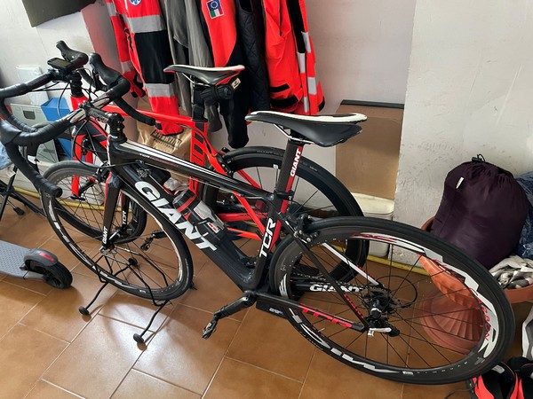 Giant - TCR Advanced Pro 