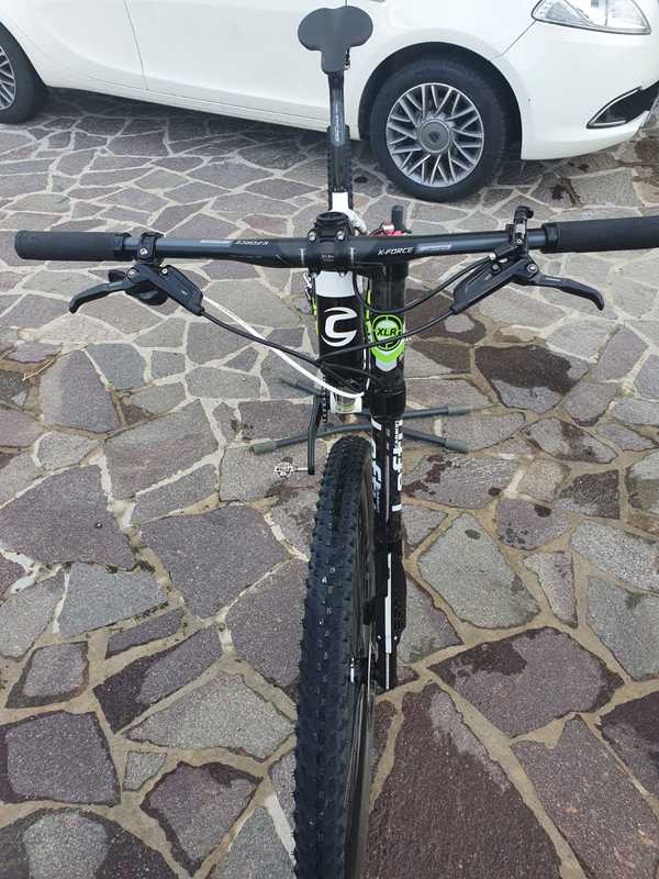 Cannondale - F29 Carbon Team Factory Racing