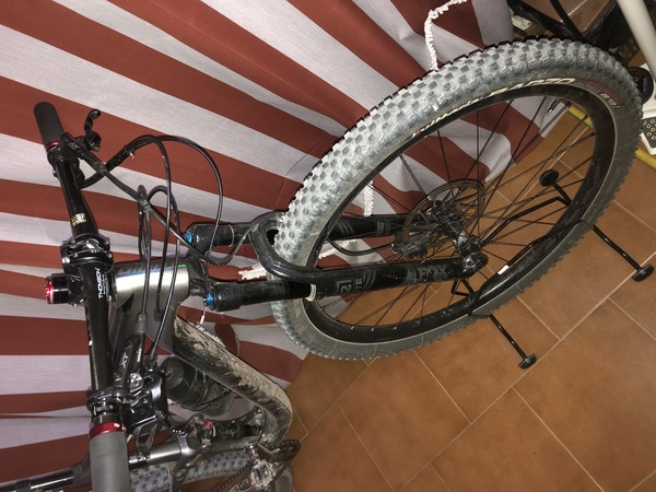 Giant - Anthem pro mis M