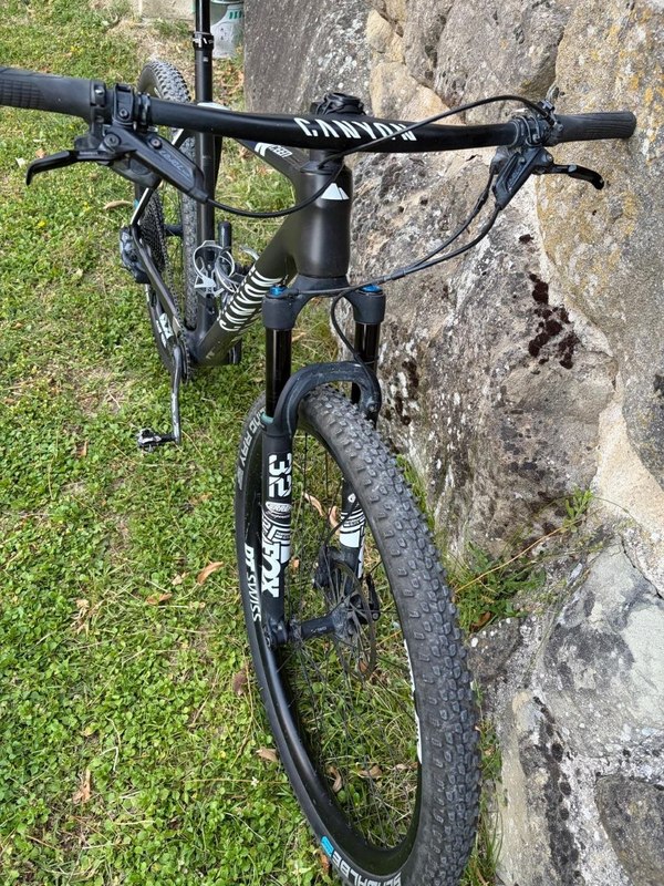Canyon - Exceed CF SLX 8